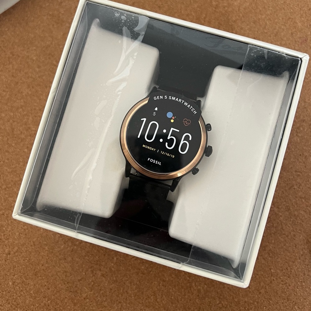 Fossil Gen 5 Smartwatch - Factory Refurbished